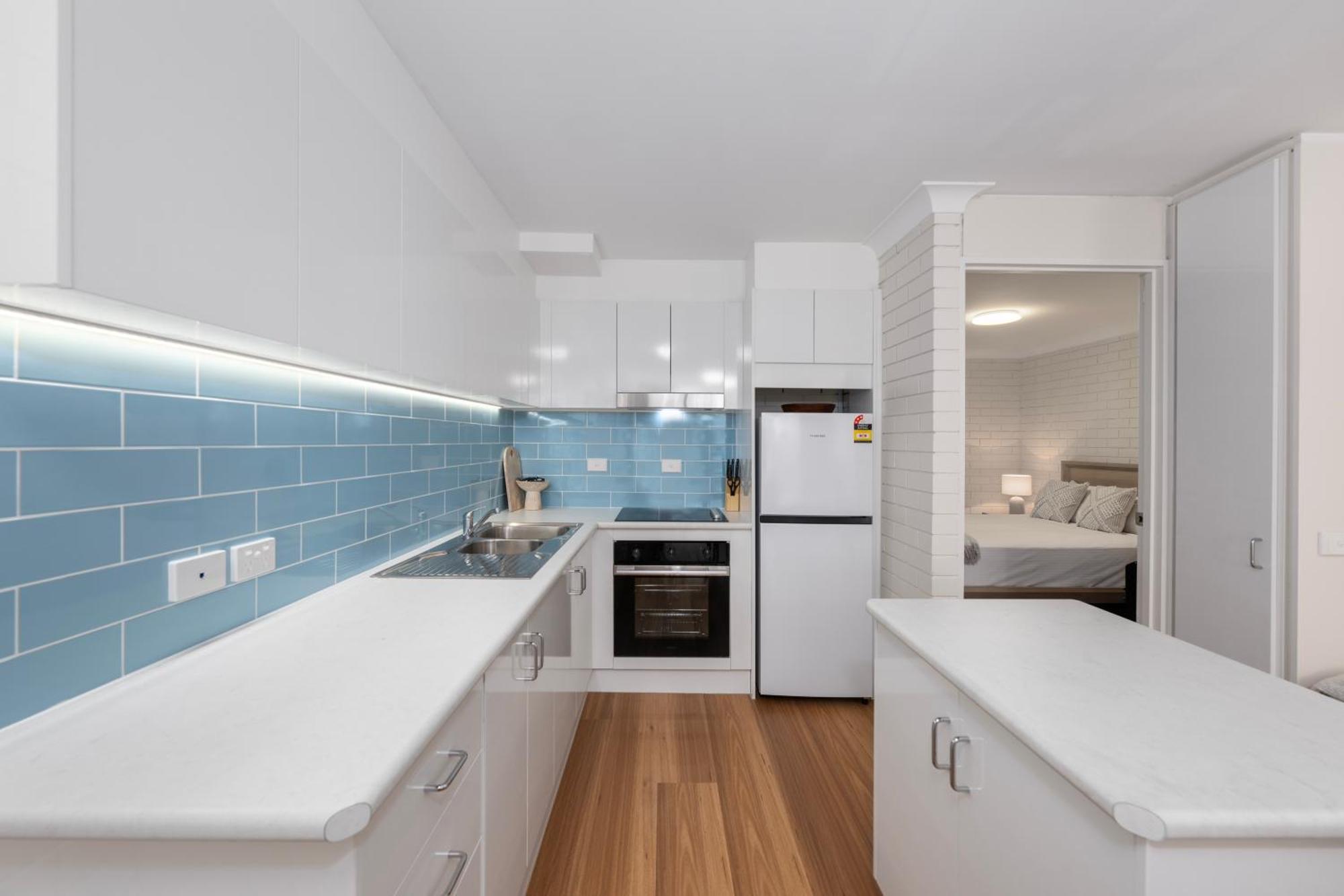 Surfers Paradise- Meters From The Beach! Gold Coast Exterior photo